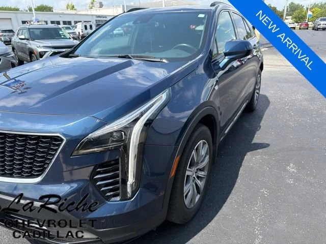 2020 Cadillac XT4 FWD Sport FWD photo