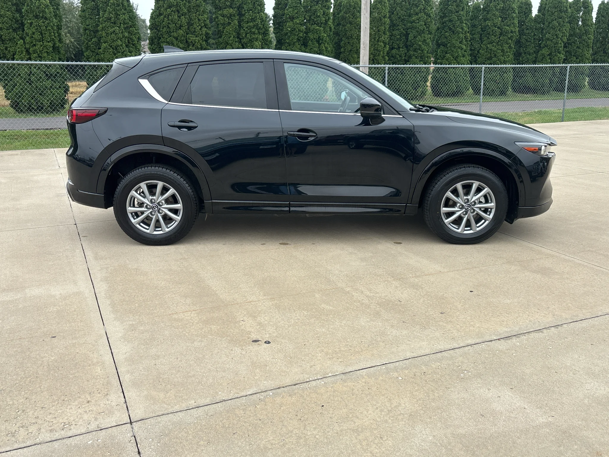 Used 2025 Jet Black Mica Mazda 2.5 S Preferred Package image 3