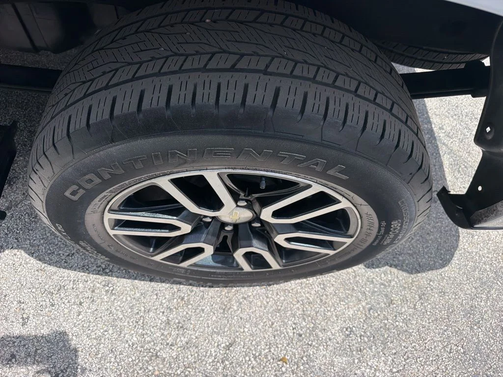 Used 2019 Silver Ice Metallic Chevrolet LT image 11