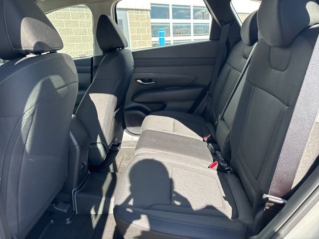 New 2026 Hampton Gray Hyundai SE image 30