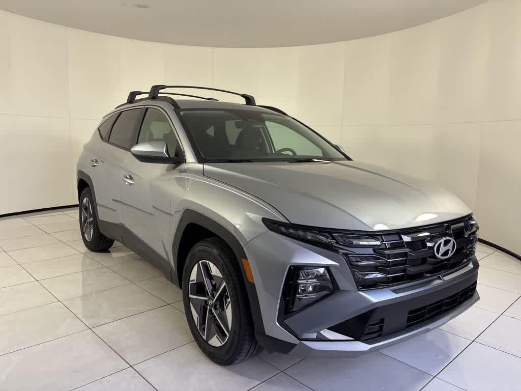 New 2026 Shimmering Silver Hyundai SEL FWD image 7