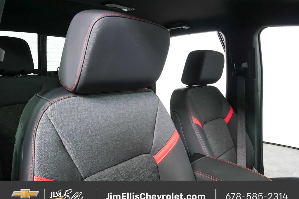 2026 Chevrolet Colorado Z71 - Photo 21