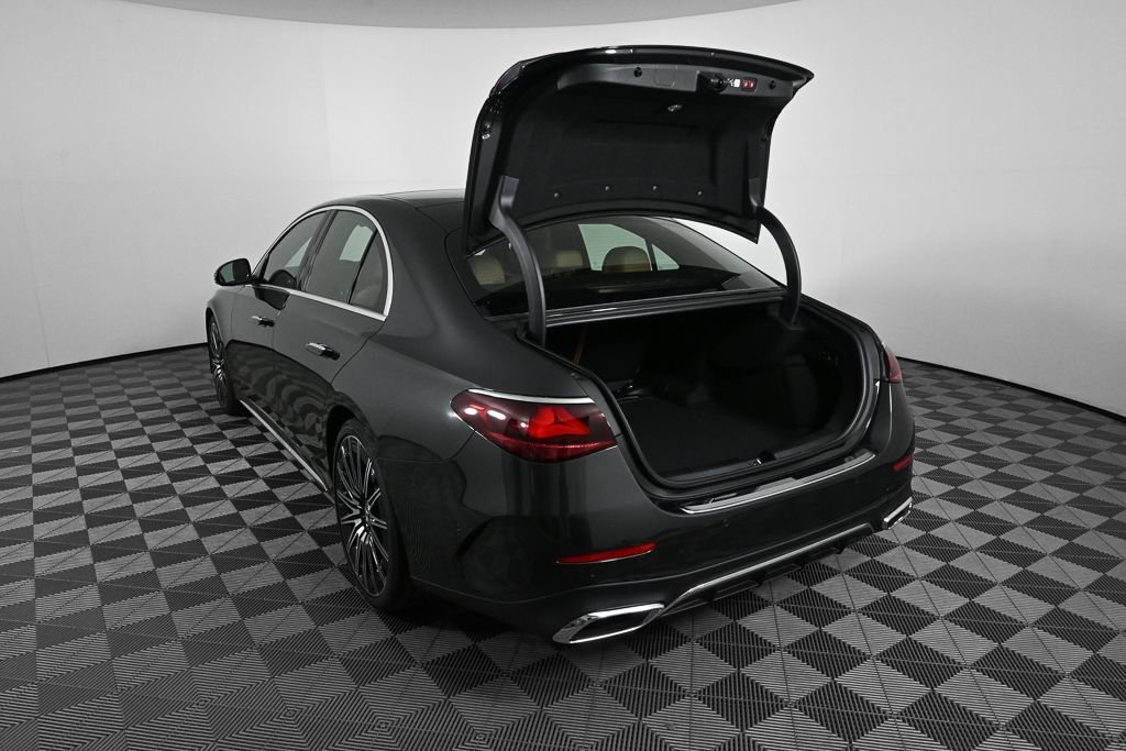 New 2026 Graphite Grey Metallic Mercedes-Benz E 350 image 30
