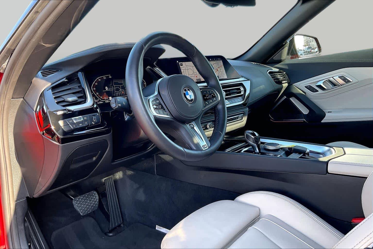 Used 2023 San Francisco Red Metallic BMW sDrive30i image 26