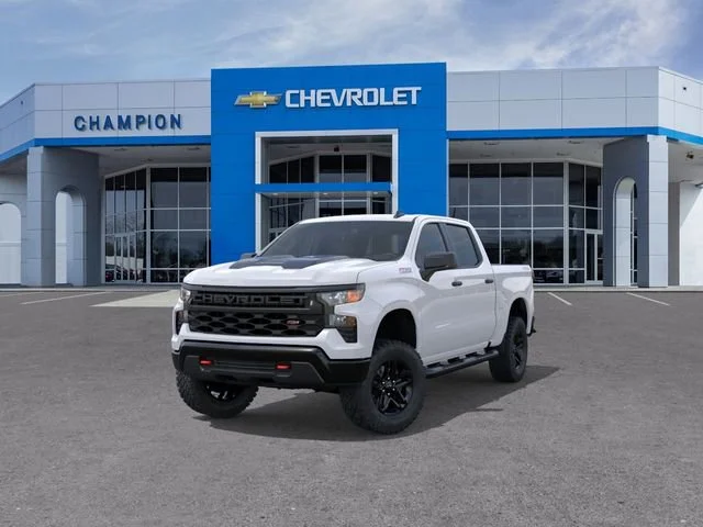 New 2026 Summit White Chevrolet Custom Trail Boss image 8