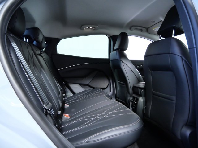 Certified Used 2024 Gray Ford Select image 13