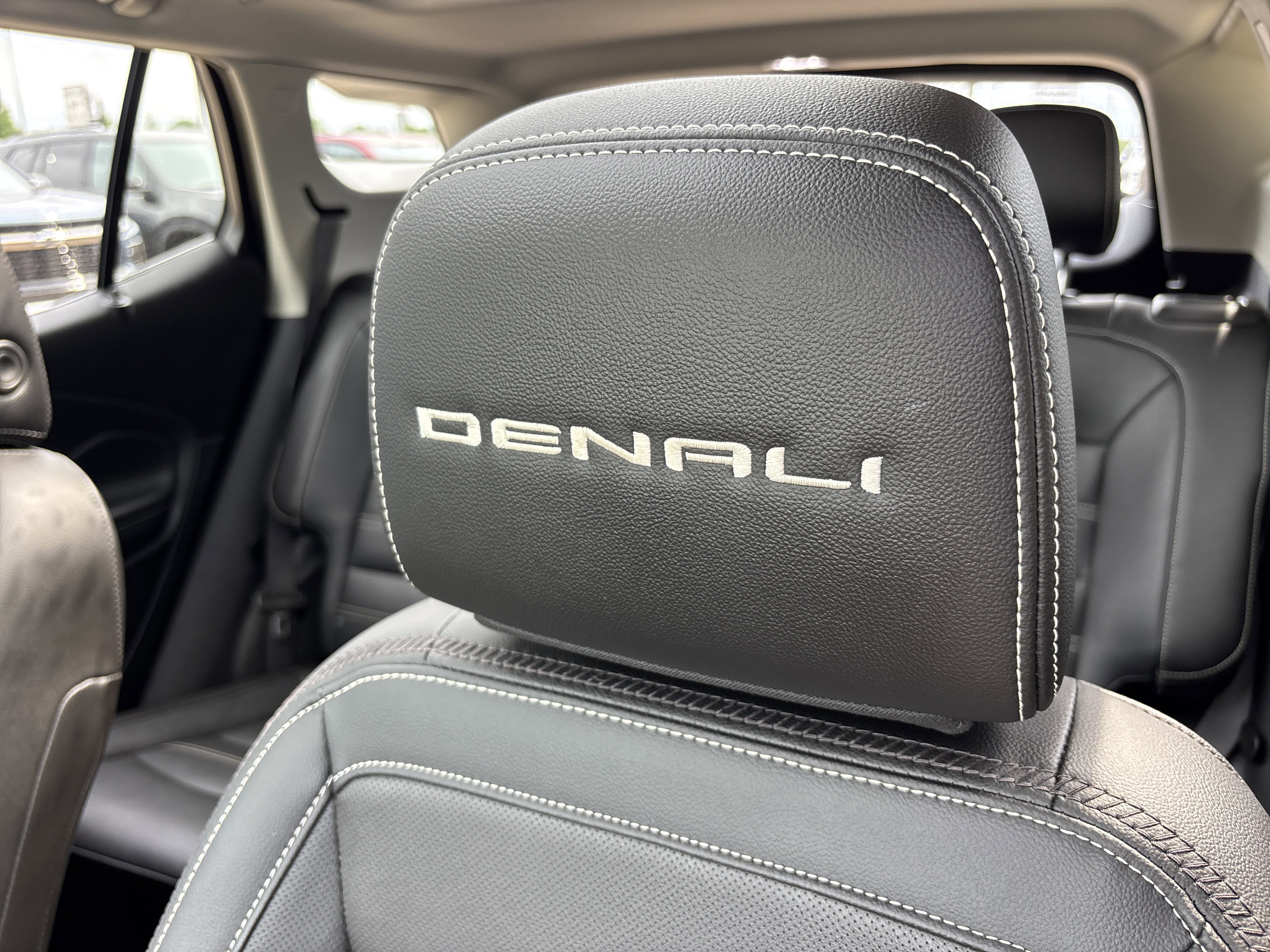 Used 2024 Downpour Metallic GMC Denali image 21