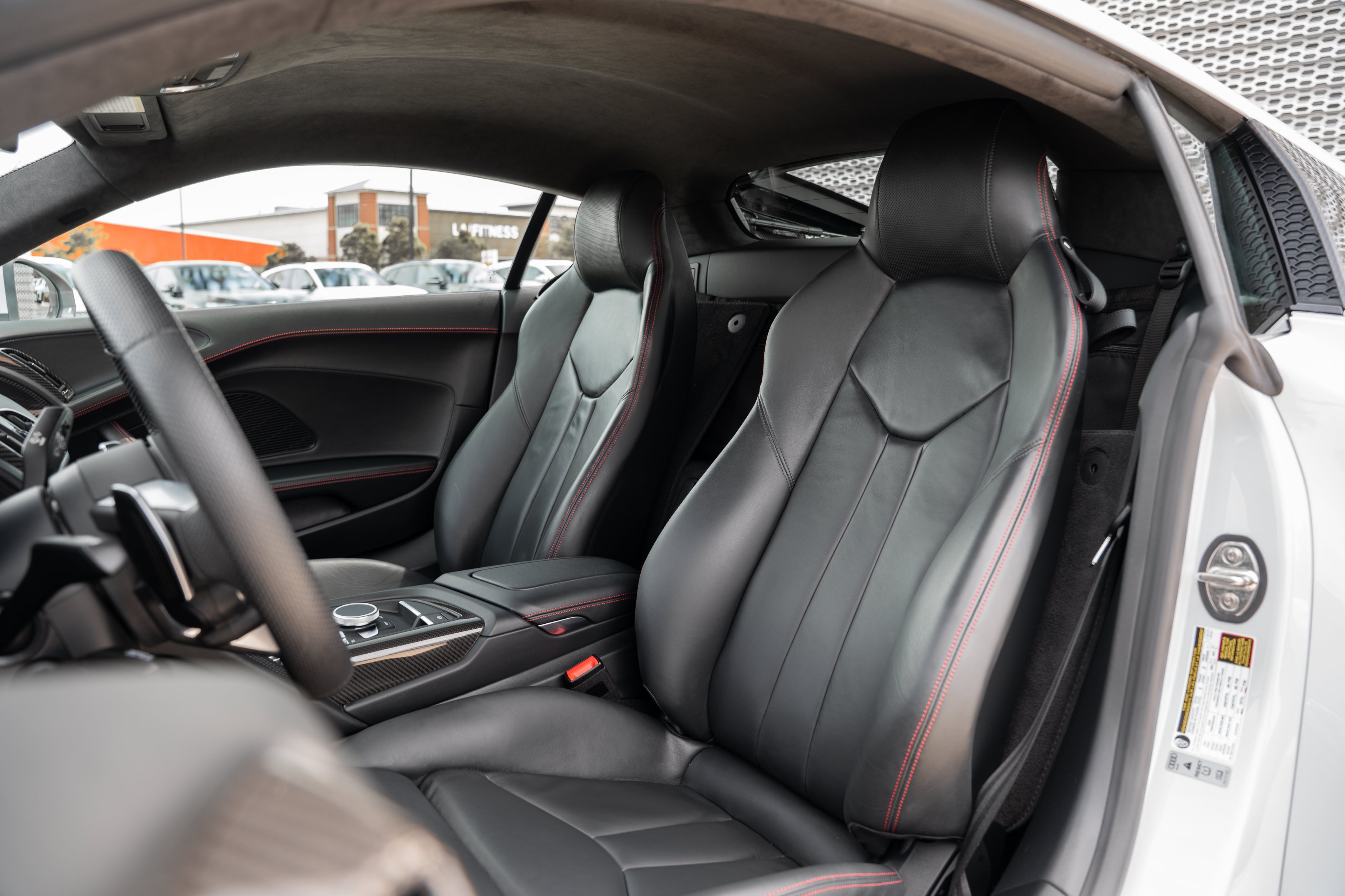 Certified Used 2023 Suzuka Gray Metallic Audi V10 performance image 30
