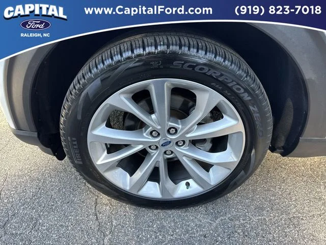 Used 2024 White Ford Platinum image 13