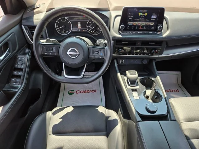 Used 2023 Red Nissan SV image 14