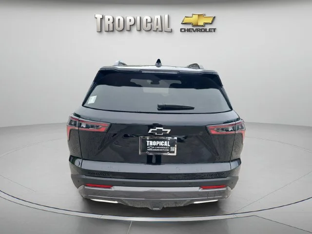New 2027 Mosaic Black Metallic Chevrolet ACTIV image 4