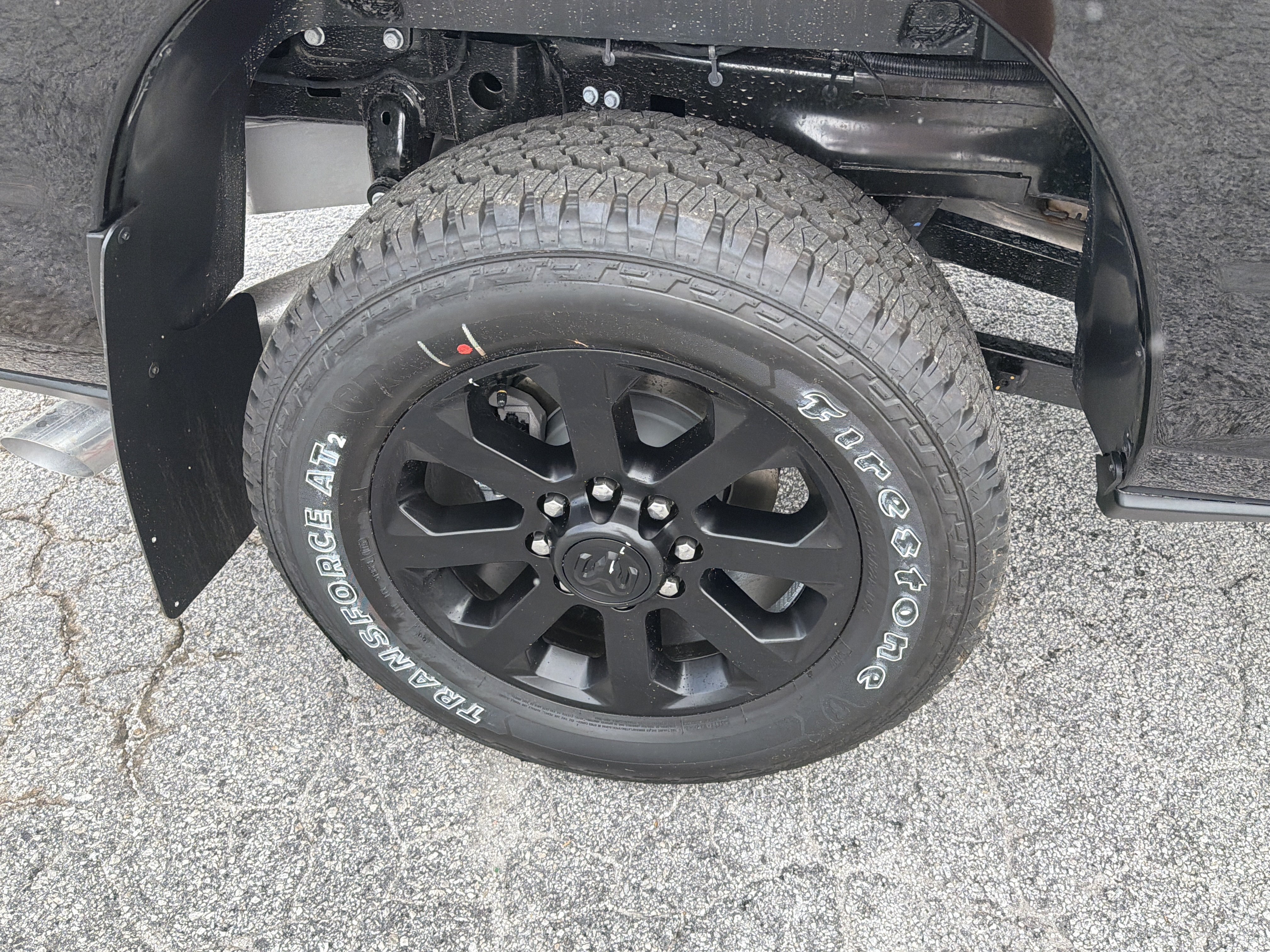 New 2026 Diamond Black Crystal Pearl-Coat Exterior Paint RAM Laramie image 18