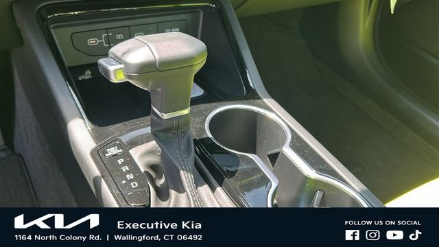 New 2026 Aurora Black Pearl Kia GT image 17