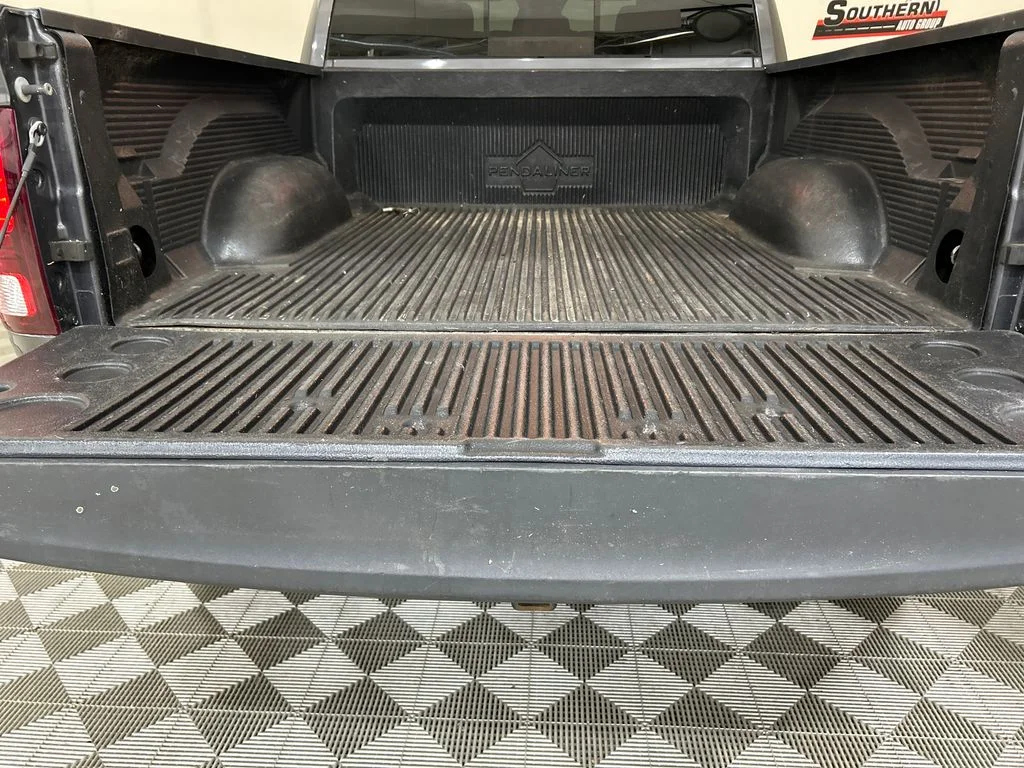 Used 2018 Gray Ram Sport image 5