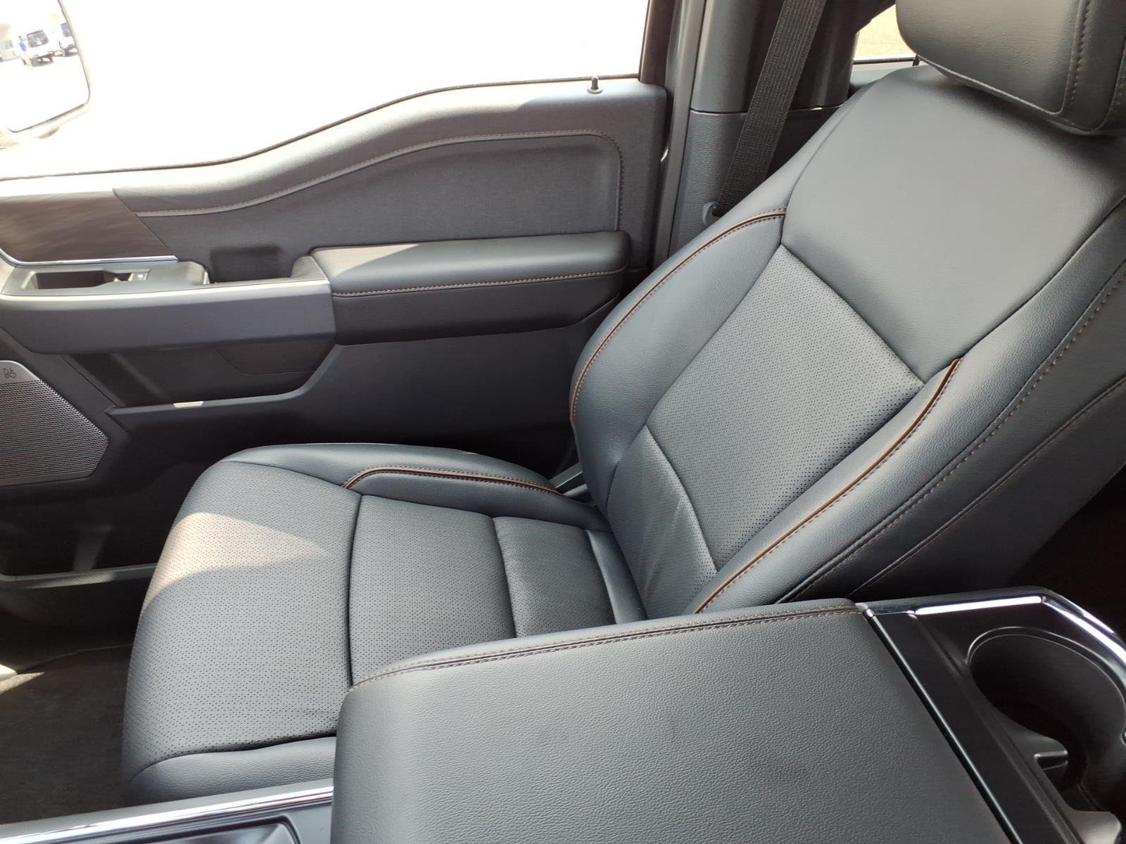 New 2026 Carbonized Gray Metallic Ford Lariat® image 22
