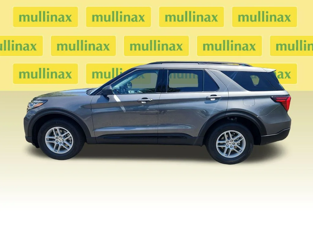 New 2026 Gray Ford Active image 9