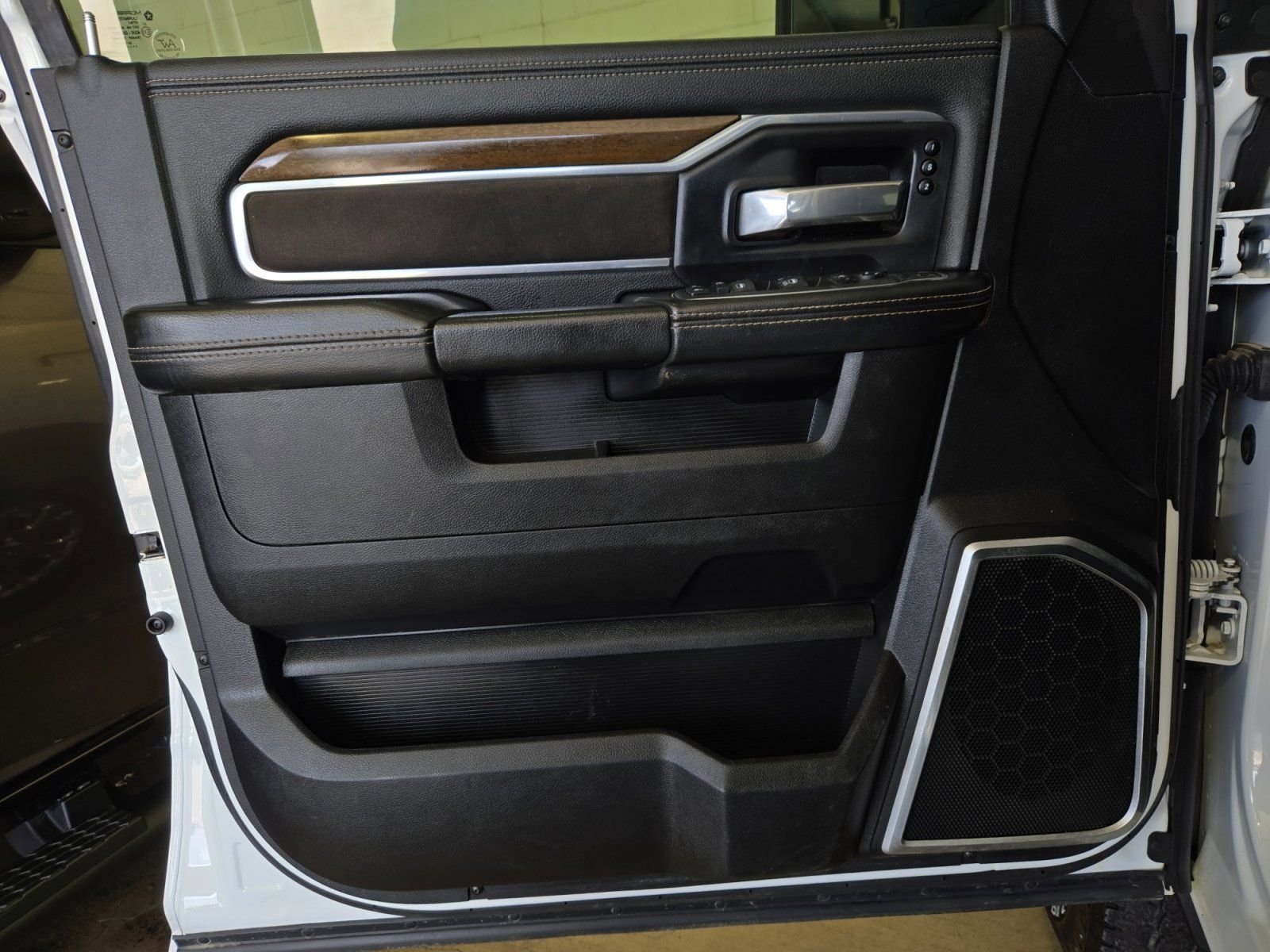 Used 2024 White Ram Laramie image 19
