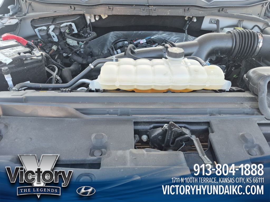 Used 2025 White Ford XLT image 20