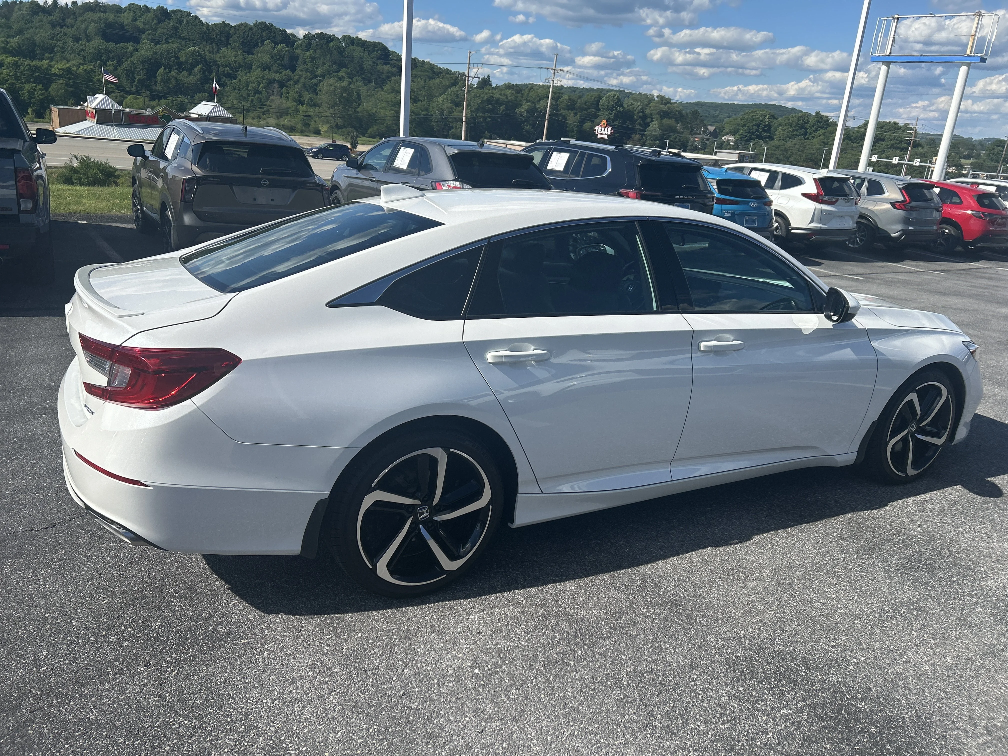 Certified Used 2020 Platinum White Pearl Honda Sport image 3
