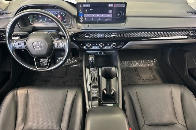 Used 2024 White Honda EX-L image 15