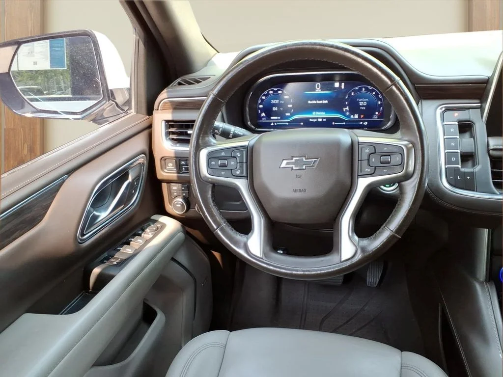 Certified Used 2022 White Chevrolet Z71 image 23
