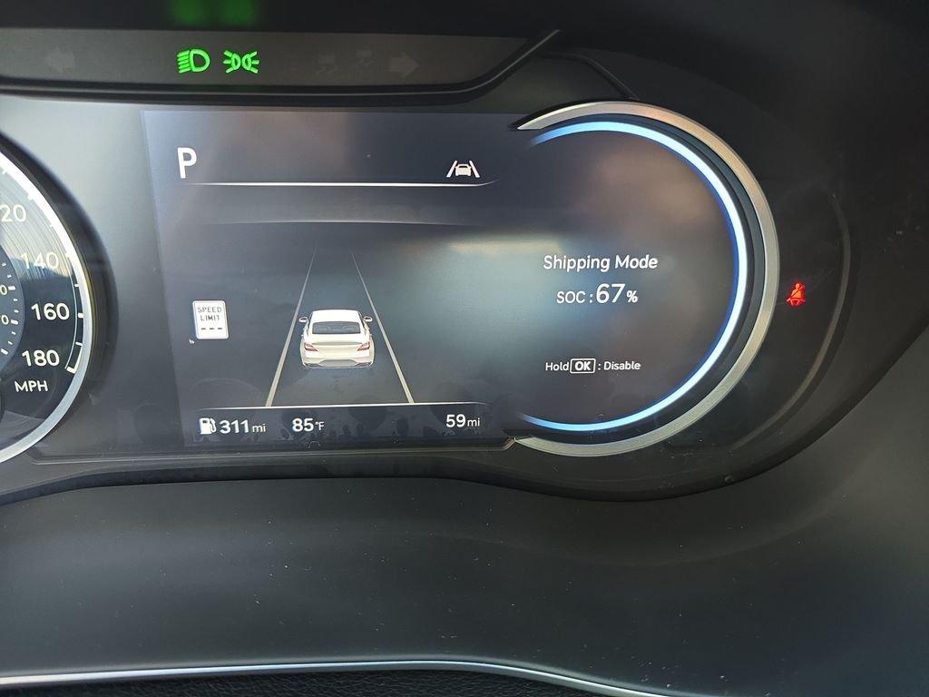 2026 GENESIS G70 Standard - Photo 19