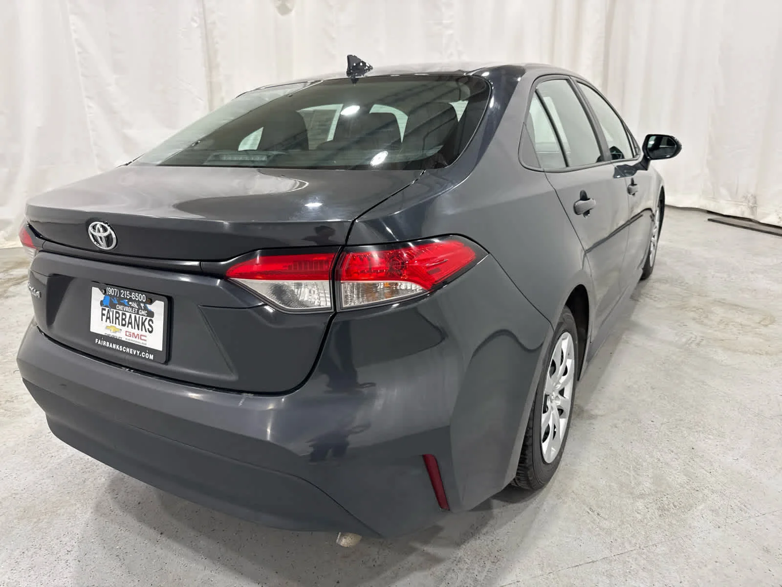 Used 2023 Gray Toyota LE image 5