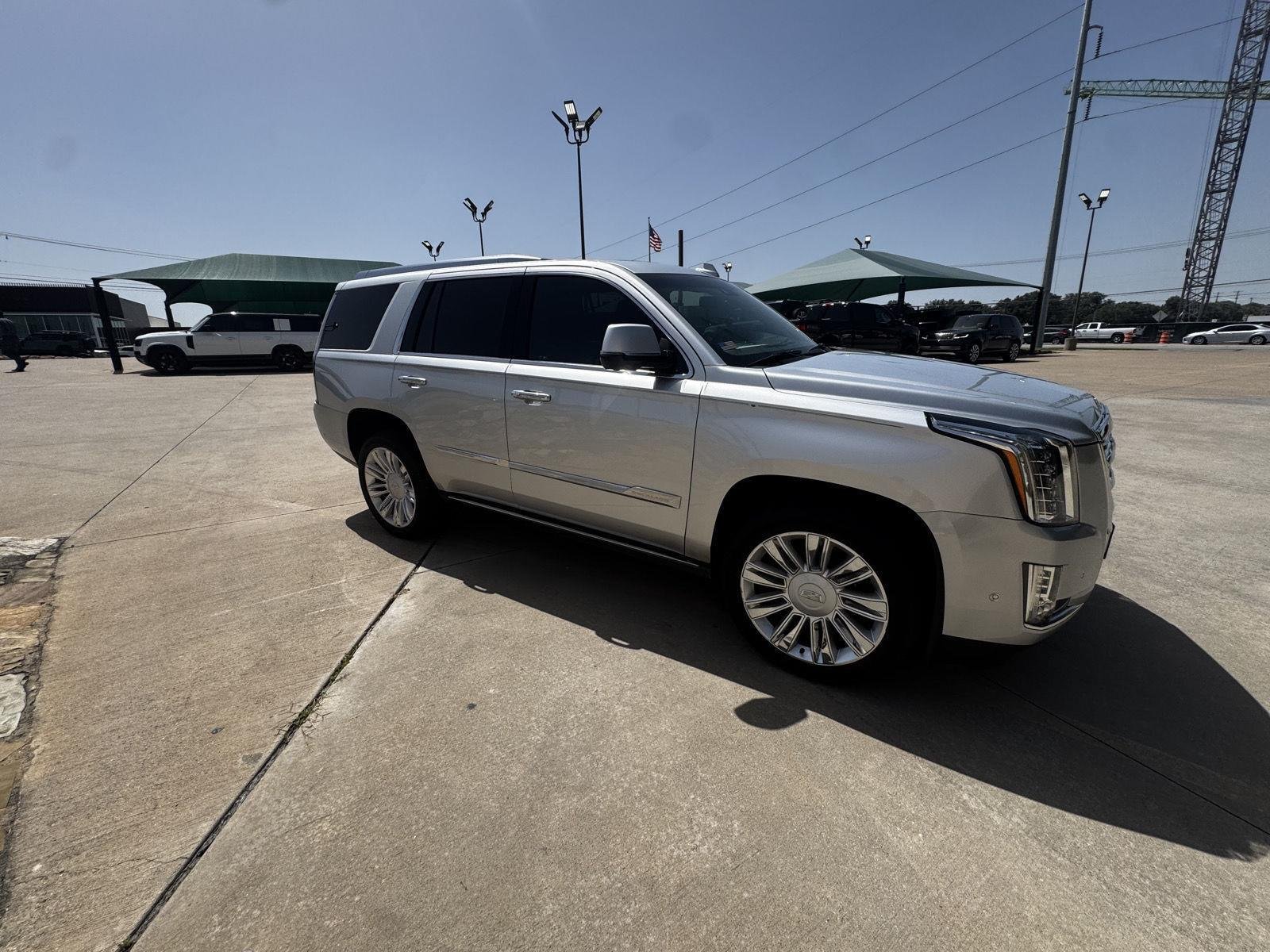 Used 2017 Radiant Silver Metallic Cadillac Platinum image 8