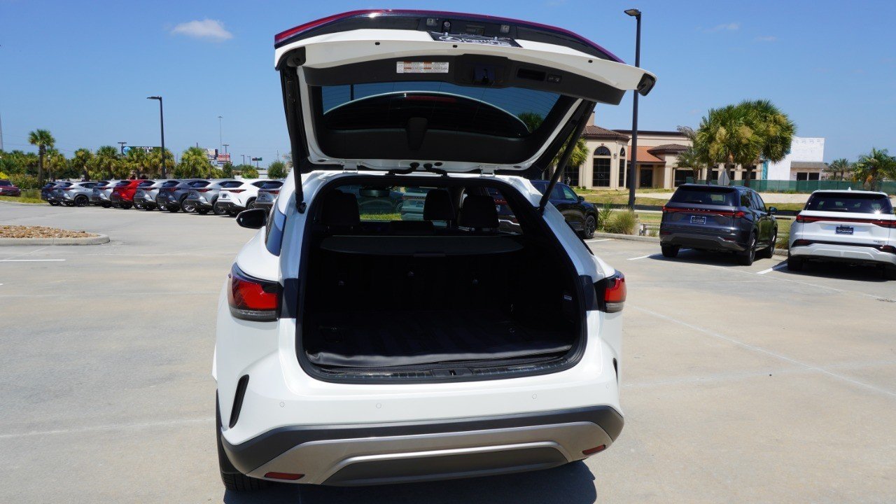 Certified Used 2024 White Lexus RX 350 Luxury image 39