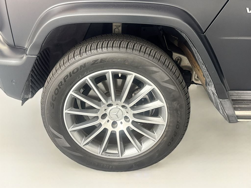 Used 2021  Mercedes-Benz G 550 image 26