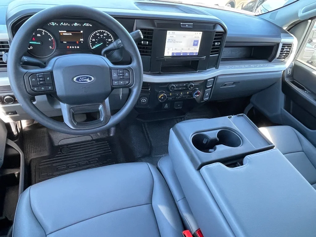 2026 Ford F-350 Super Duty XL - Photo 7