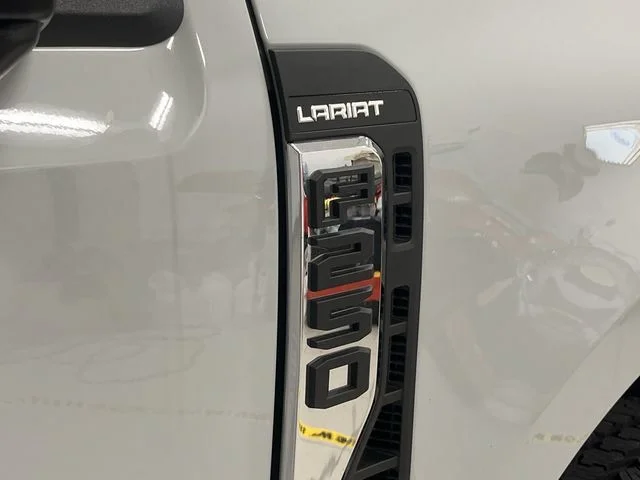 New 2026 Avalanche Ford Lariat image 13