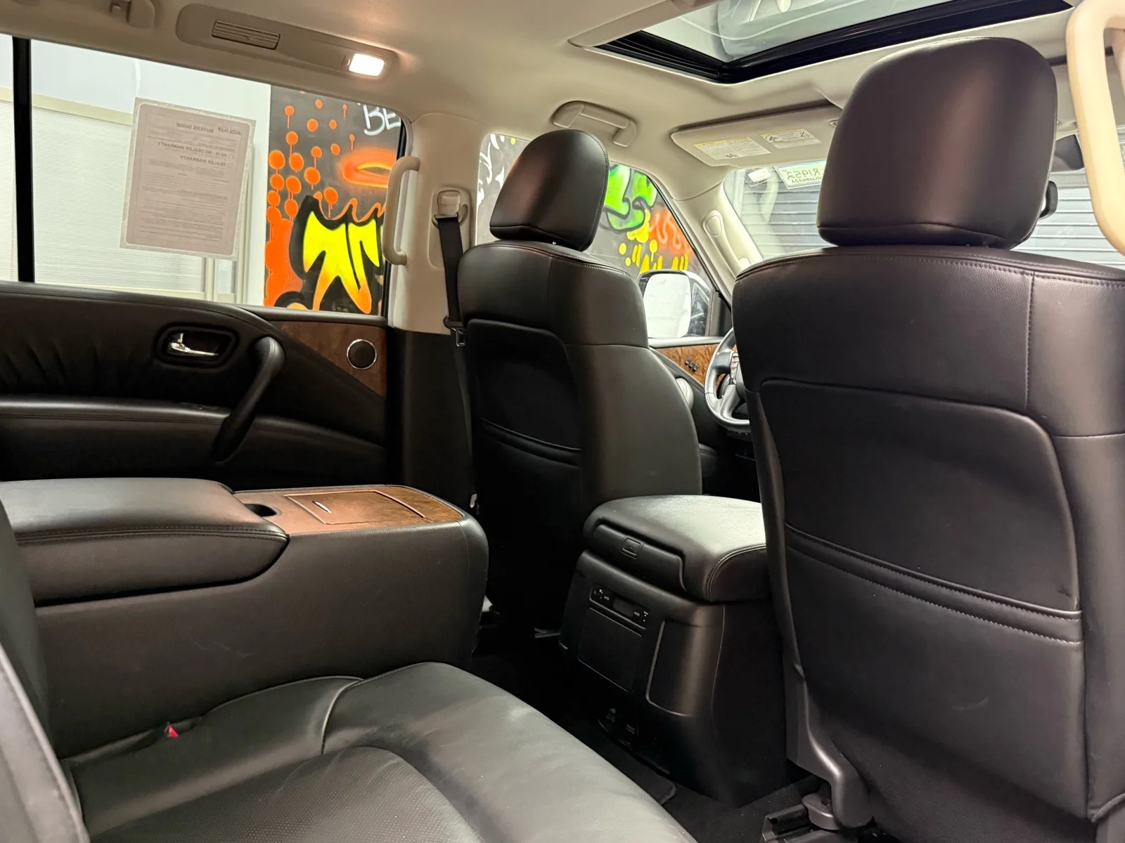 Used 2024 Super Black (kh3) Nissan SL image 30
