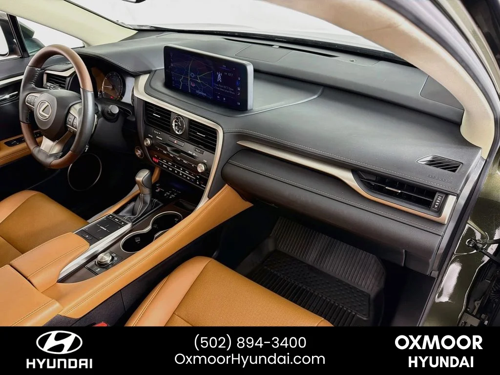 Used 2022 Nori Green Pearl Lexus  image 29