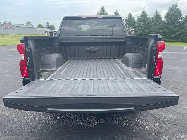 Used 2022 Dark Ash Metallic Chevrolet RST image 26