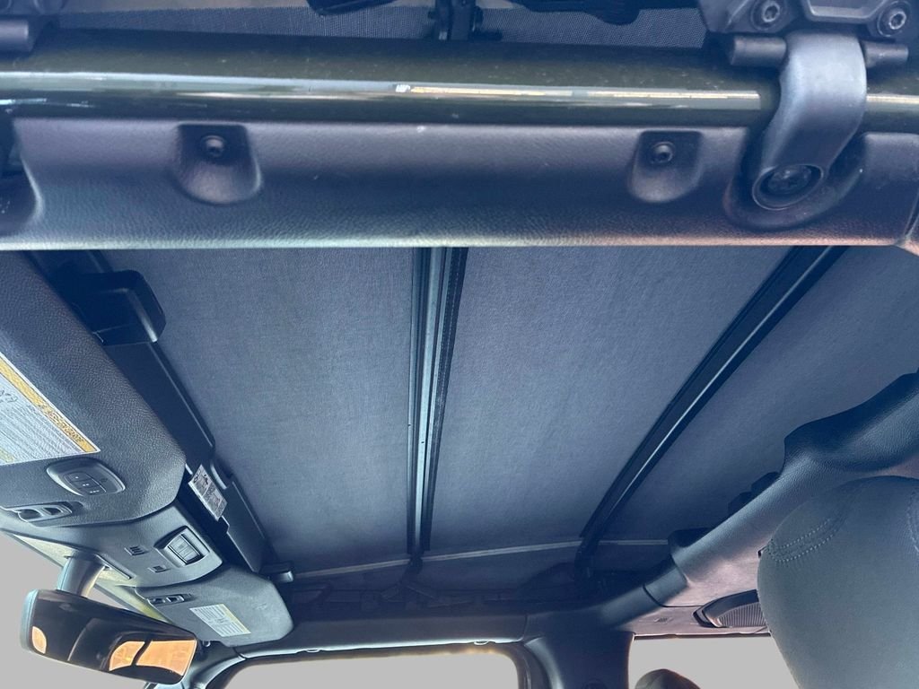 Used 2021 Green Jeep Rubicon image 20