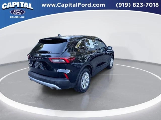 Used 2023 Black Ford Active image 8