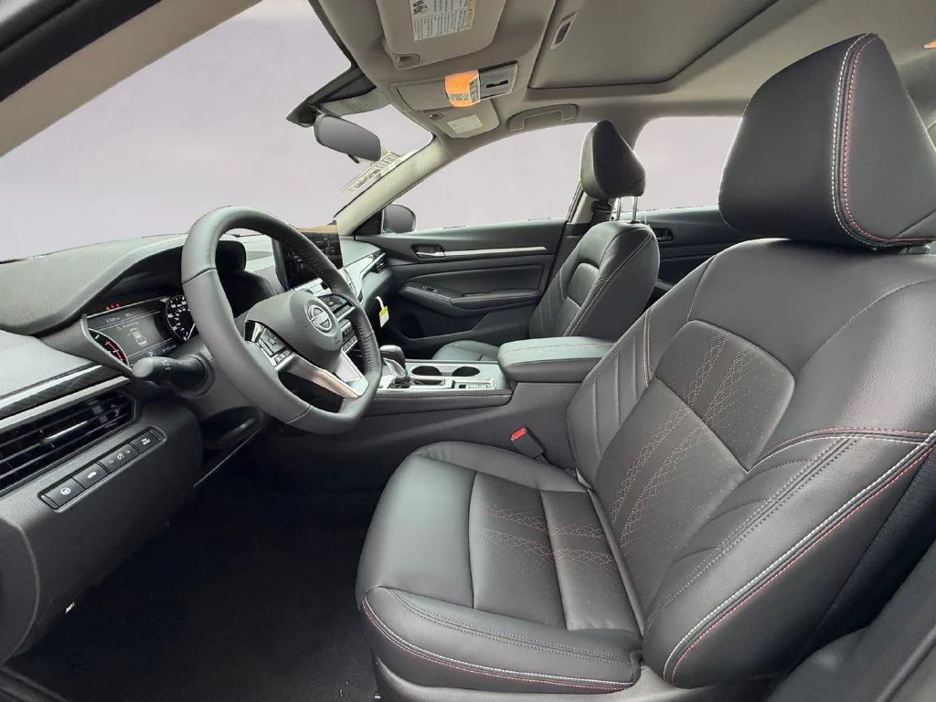 New 2026 Gray Nissan 2.5 SR image 10