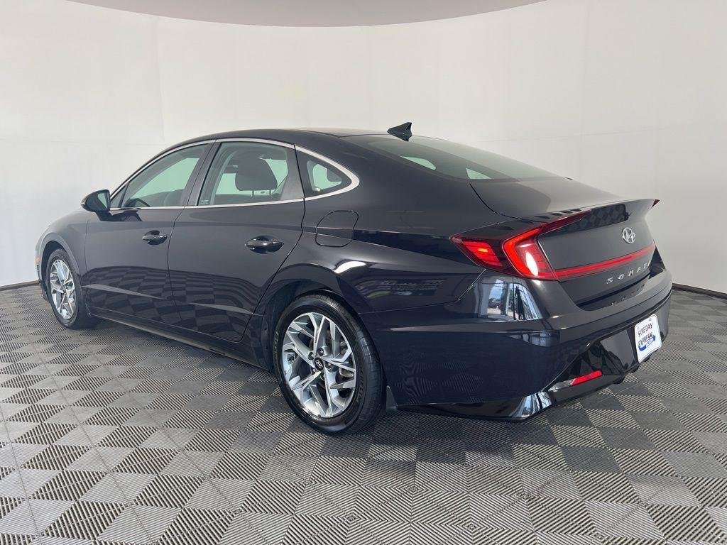 Used 2023 Carbon Blue Hyundai SEL image 28
