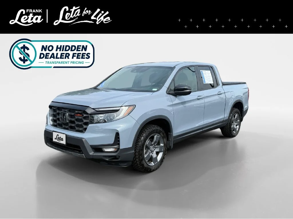 Certified Used 2025 Sonic Gray Pearl Honda AWD TRAILSPORT image 27