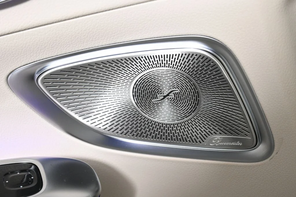 Used 2026  Mercedes-Benz C 300 image 25