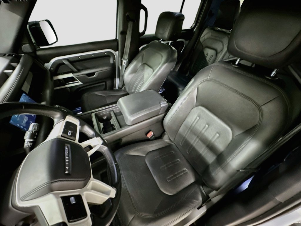 Used 2022 Silver Land Rover XS Edition image 6