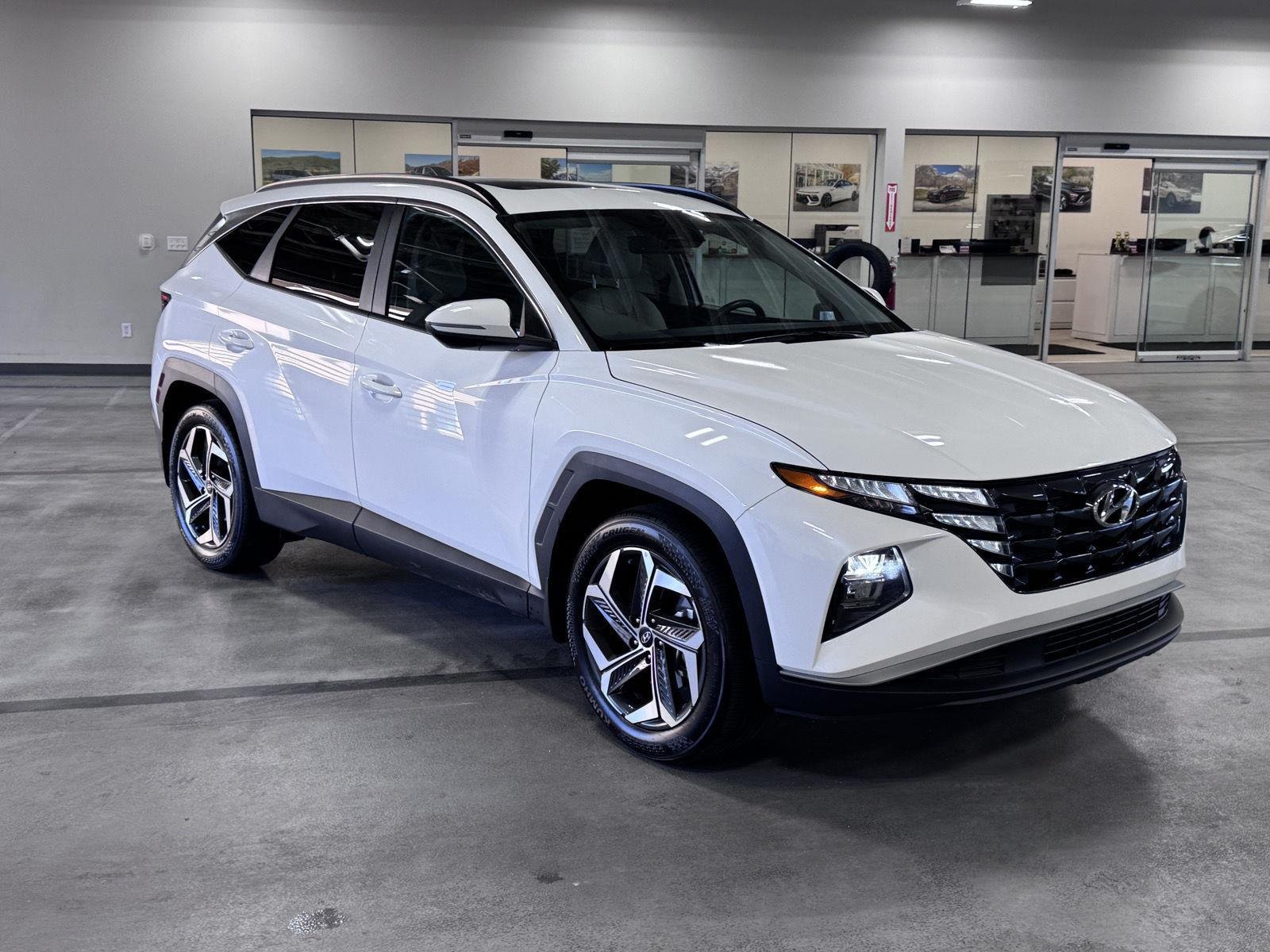 Certified Used 2024 White Pearl Hyundai SEL image 10