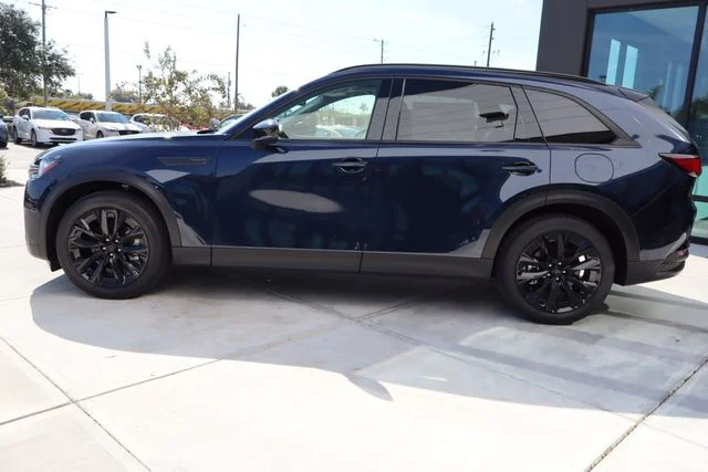 2026 Mazda CX-90 Premium Package - Photo 7