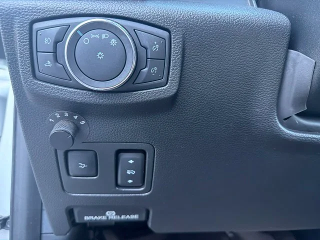 Used 2020 White Ford Limited image 15