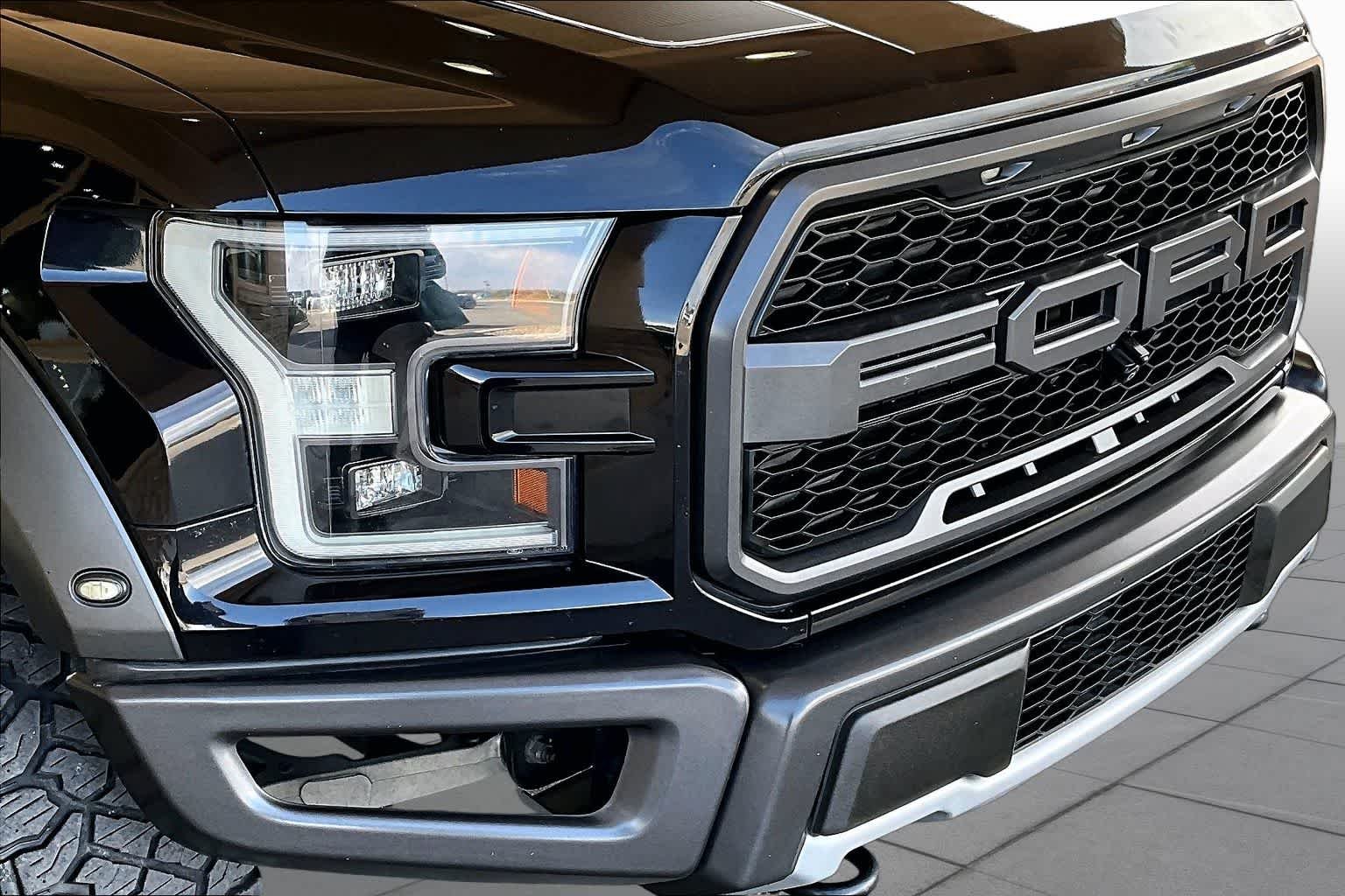 Used 2020 Agate Black Ford Raptor image 30