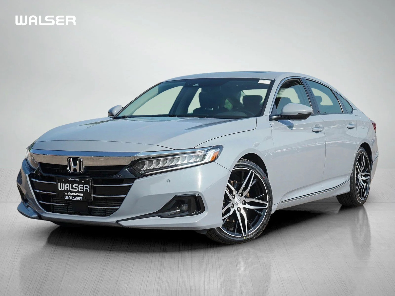 Used 2022 Gray Honda Touring 2.0T Auto image 1
