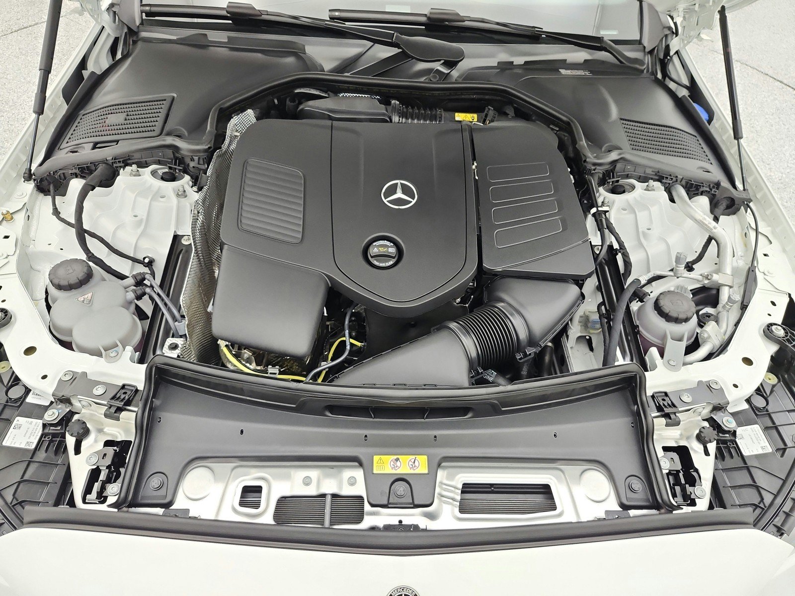 New 2026 Polar White Mercedes-Benz C 300 Sedan image 12