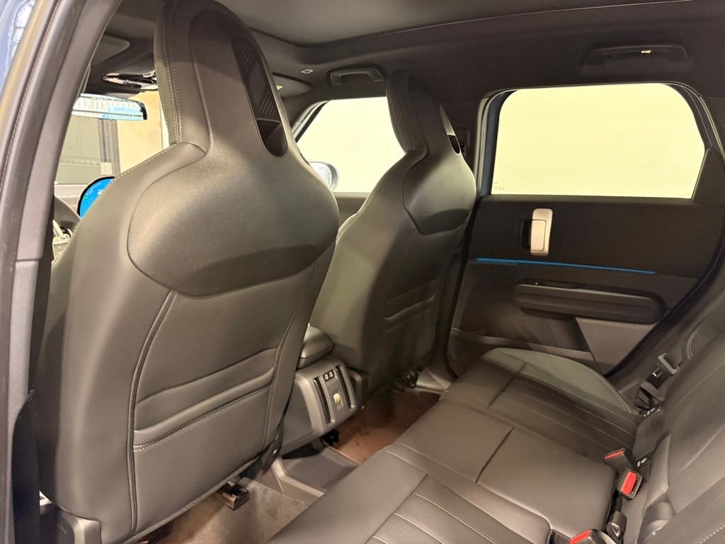 New 2027 Slate Blue Metallic MINI  image 20