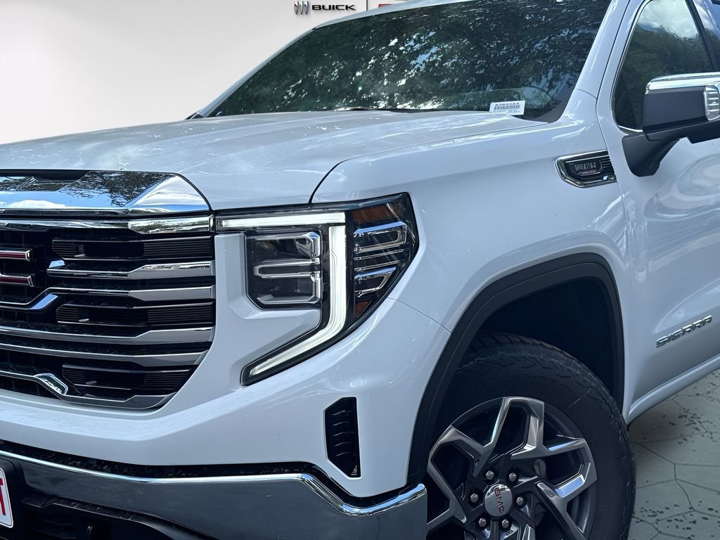 New 2026 Summit White GMC SLT image 3